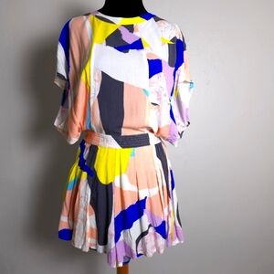 Plum Pretty Sugar Open Back Romper Size Xs/S